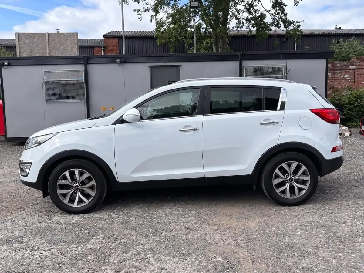Used Kia Sportage 130 HP (95 kW) 2015 White SUV