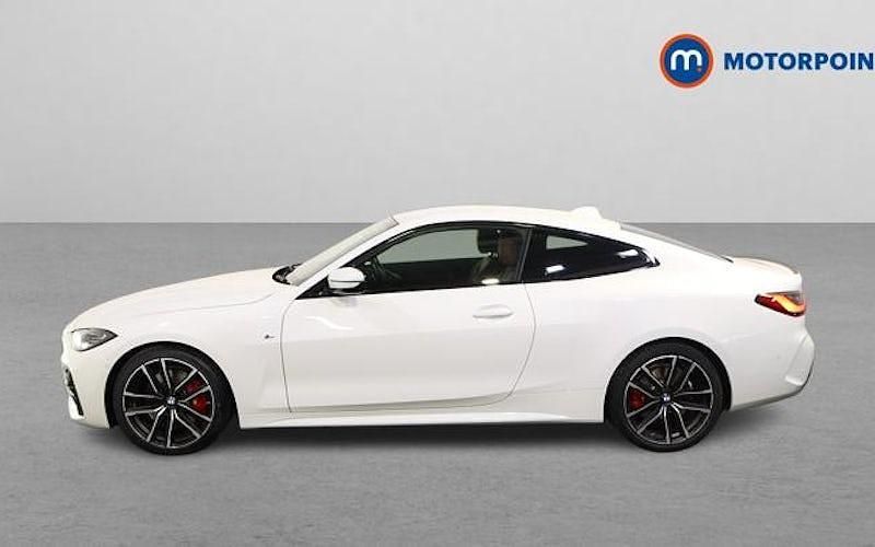 Used BMW 420 M Sport 190 HP (139 kW) 2022 White Coupe