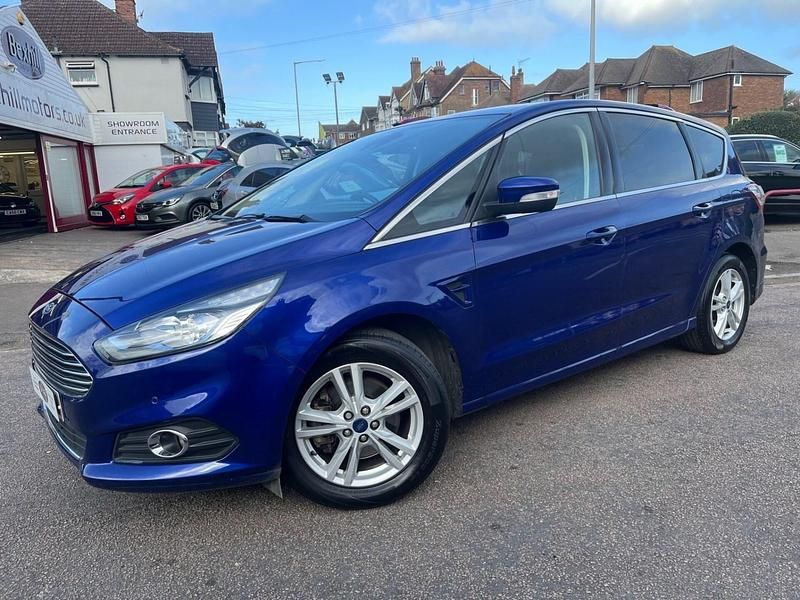 Used Ford S-MAX Titanium 150 HP (110 kW) 2017 Blue MPV