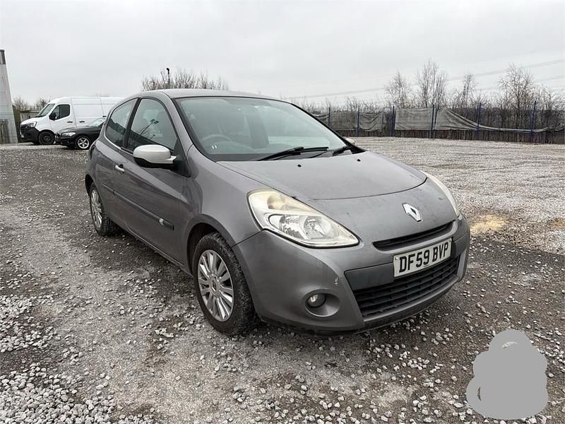 Used Renault Clio II 2010 Grey Hatchback
