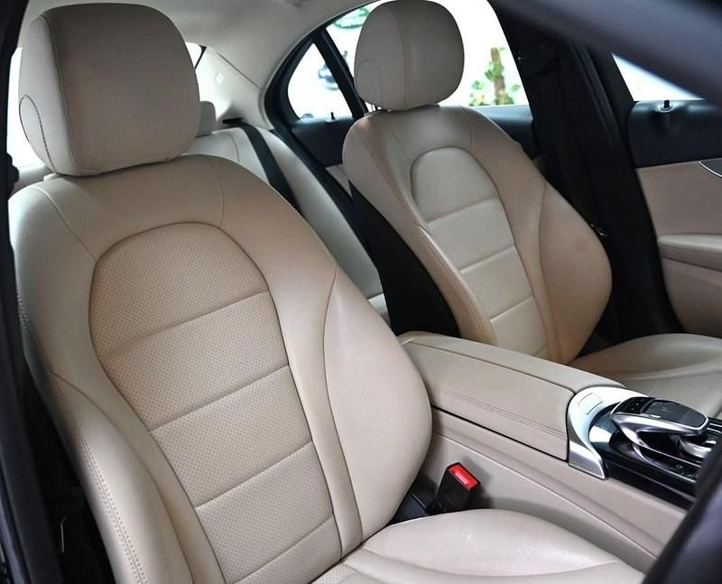 Used Mercedes C200 136 HP (100 kW) 2016 Black Sedan