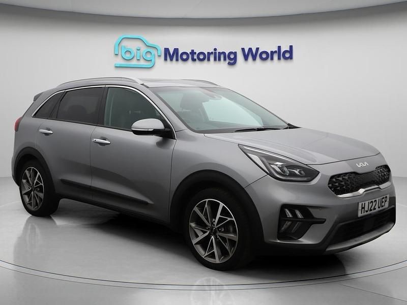 Grey Used 2022 Kia Niro 4 SUV | £18,700 (Fair price) - Image 1/4