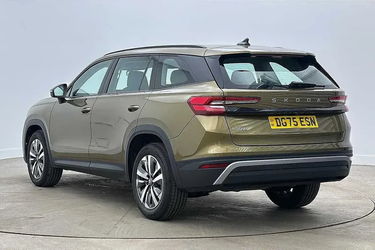 Used Skoda Kodiaq SE 110 HP (80 kW) 2025 Bronx gold metallic SUV