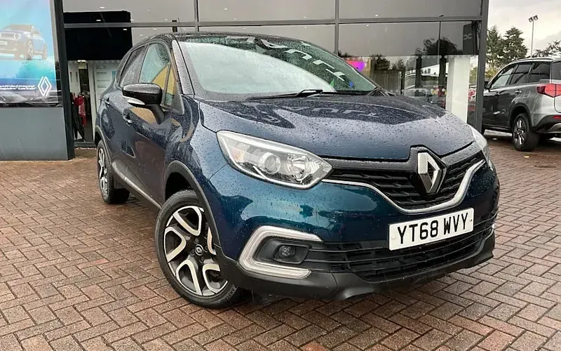 Used Renault Captur Iconic 90 HP (66 kW) 2018 SUV