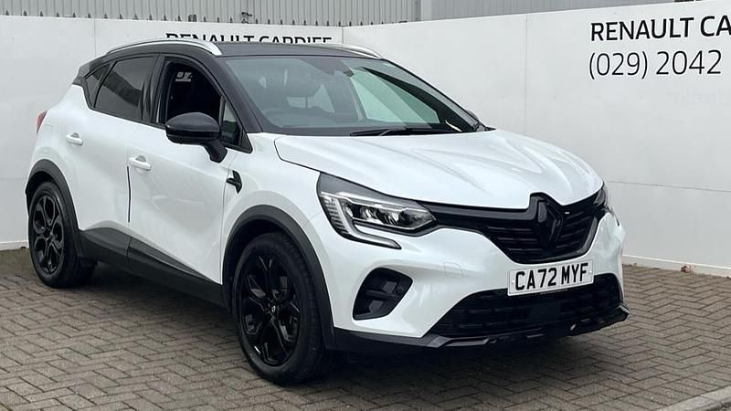 Metallic arctic white Used 2022 Renault Captur Rive Gauche SUV | £16,609 (Fair price) - Image 1/1