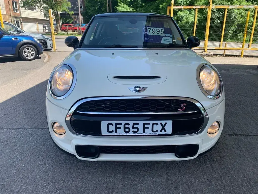 Used Mini Cooper S Hatch 189 HP (139 kW) 2015 White Hatchback