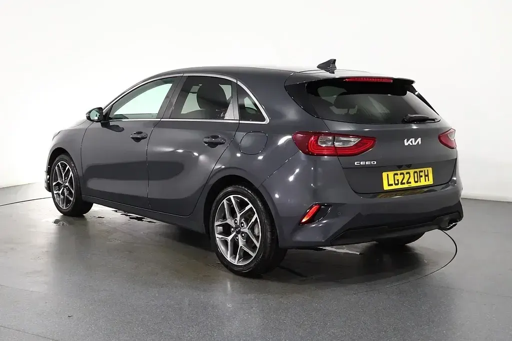 Used Kia Ceed 2022 Grey Hatchback