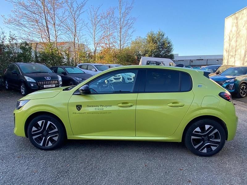 Used Peugeot e-208 Allure 98 kW (134 HP) 2025 Yellow Hatchback