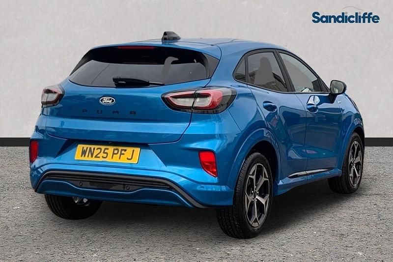Used Ford Puma Titanium 125 HP (91 kW) 2025 Digital aqua blue (premium paint) Hatchback