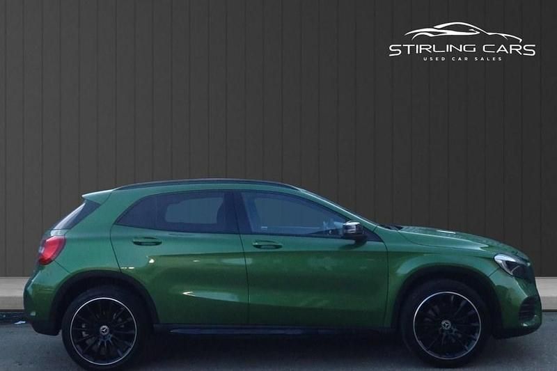 Used Mercedes GLA250 Executive 211 HP (155 kW) 2018 Green SUV
