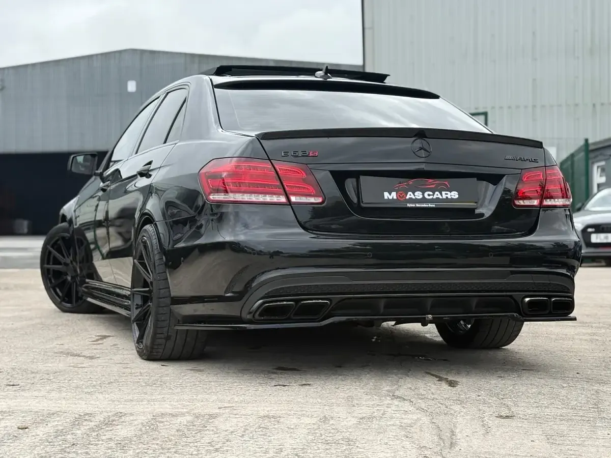 Used Mercedes E63 AMG AMG 557 HP (409 kW) 2013 Black Sedan