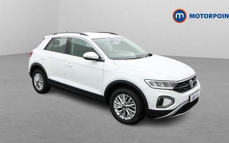 Used 2024 VW T-Roc Life SUV | £16,249 (Good price) - Image 1/4