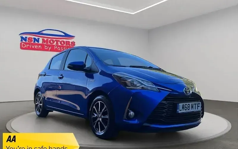 Used Toyota Yaris Hybrid 101 HP (74 kW) 2019 Hatchback