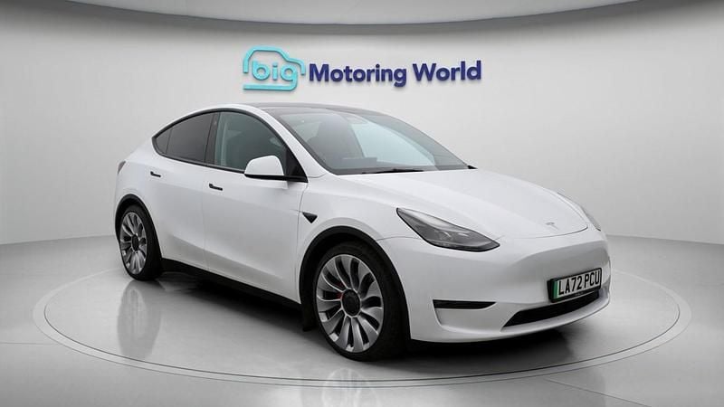 Used Tesla Model Y Performance 392 kW (534 HP) 2022 White SUV