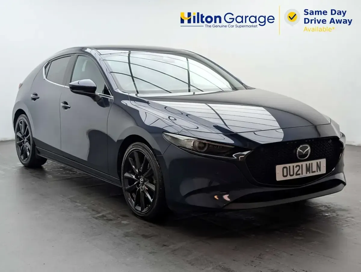 Usado Mazda 3 Inclusive 180 HP (132 kW) 2021 Azul Citadino