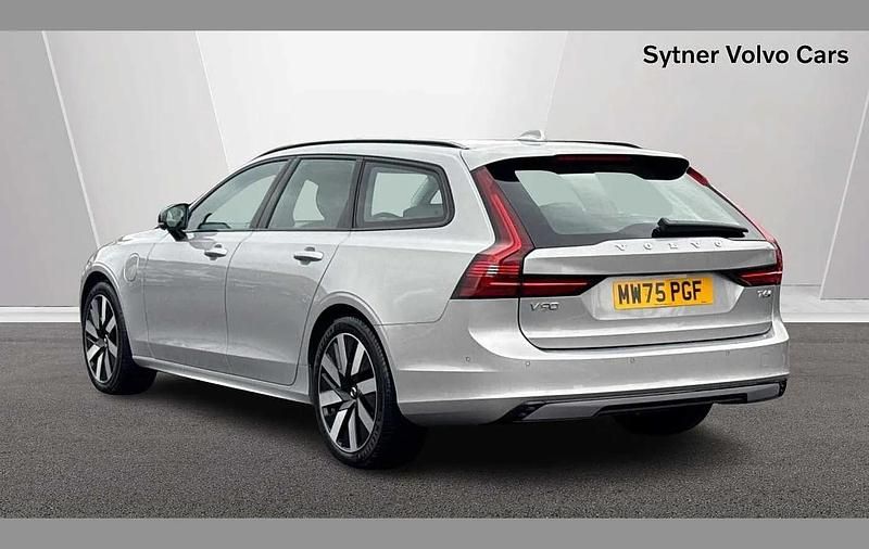 Used Volvo V90 Plus 344 HP (253 kW) 2025 Silver Estate