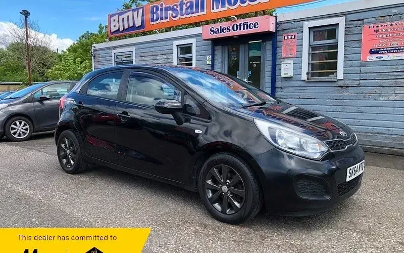 Begagnad Kia Rio 86 HK (63 kW) 2014 Halvkombi
