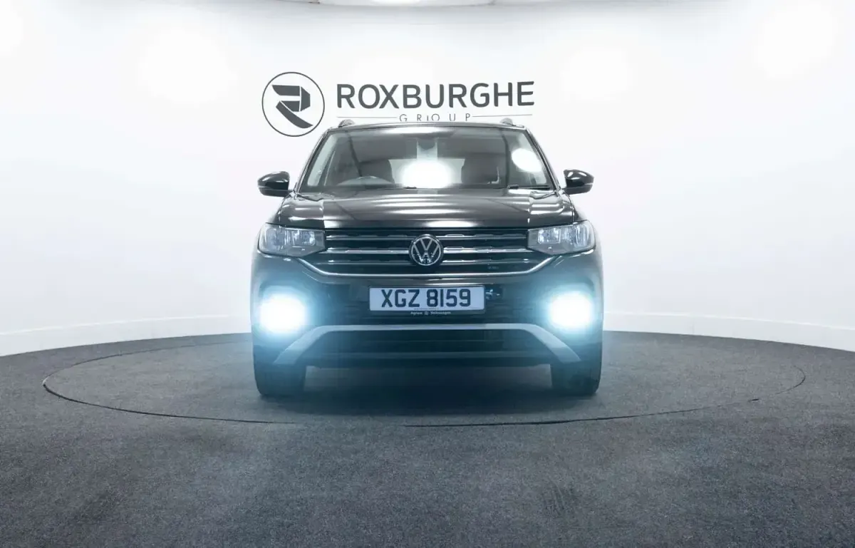Second-hand VW T-Cross SE 110 CP (80 kW) 2022 Negru SUV