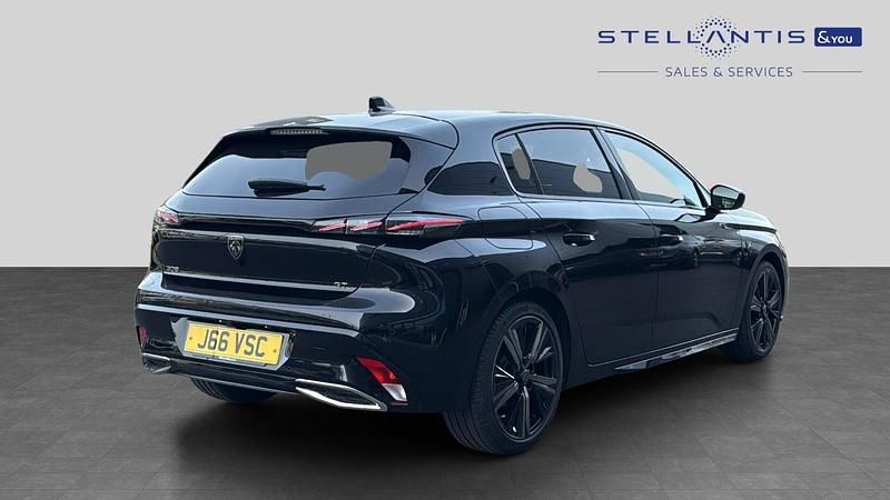 Used Peugeot 308 Premium 129 HP (94 kW) 2022 Black Hatchback