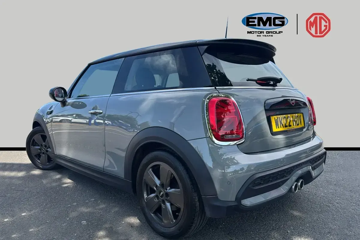 Used Mini Cooper S Classic 178 HP (130 kW) 2022 Grey Hatchback