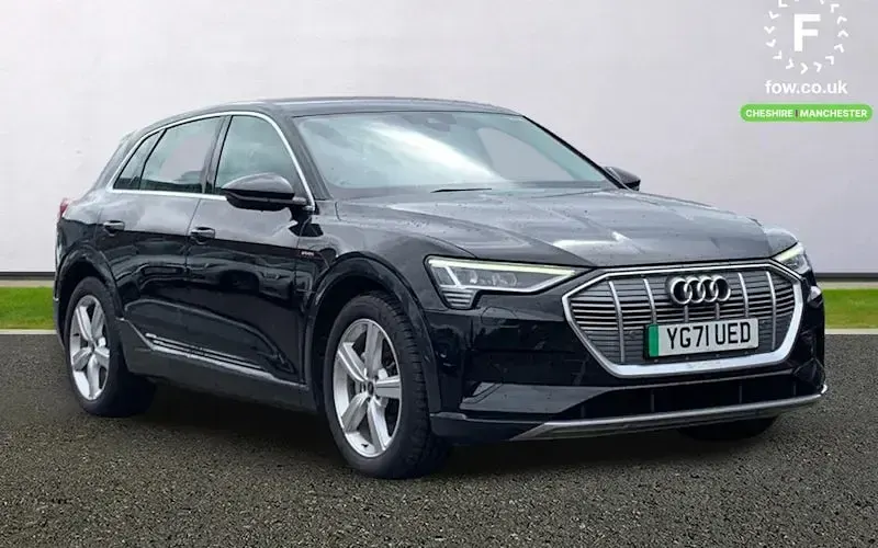 Used Audi e-tron Design 230 kW (313 HP) 2021 SUV