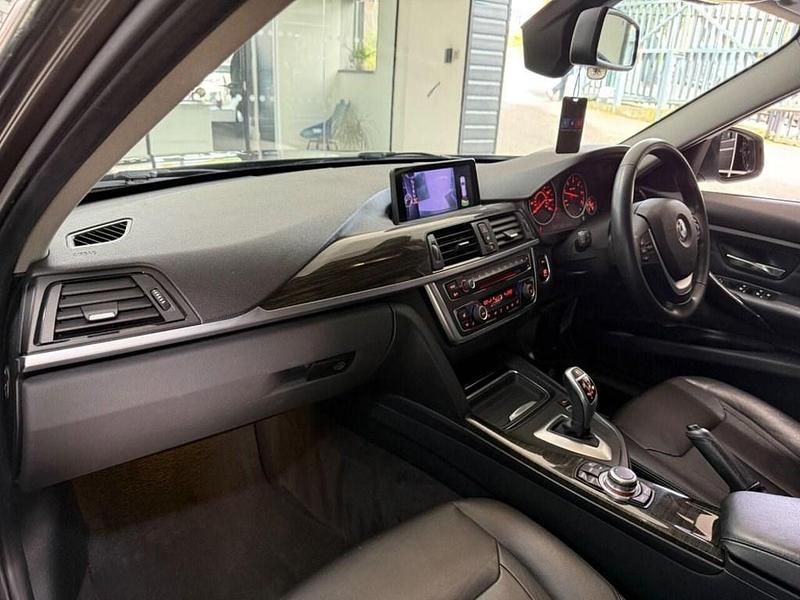 Used BMW 320 Luxury Line 2013 Brown Estate