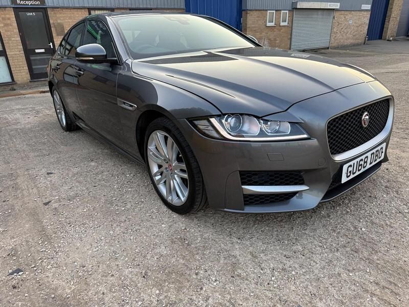 Used Jaguar XF R-Sport 240 HP (176 kW) 2018 Grey Sedan