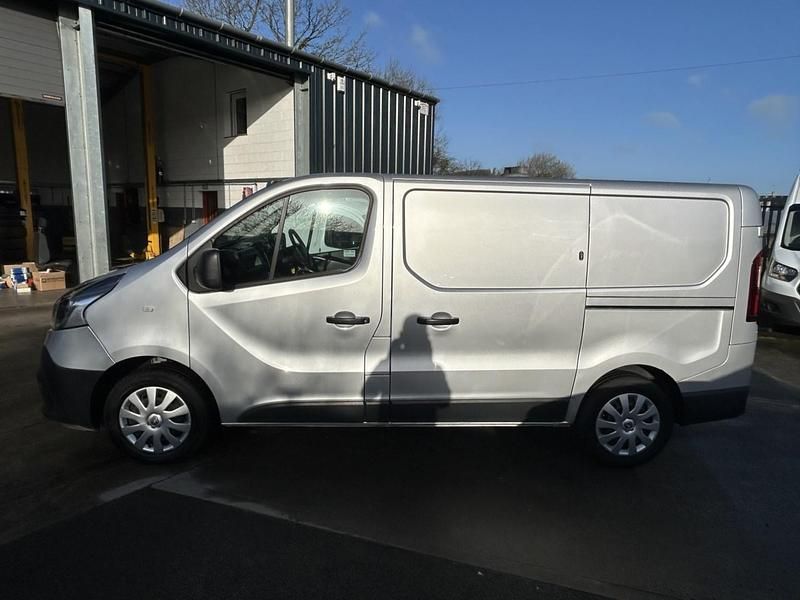 Used Renault Trafic Business 120 HP (88 kW) 2021 Silver