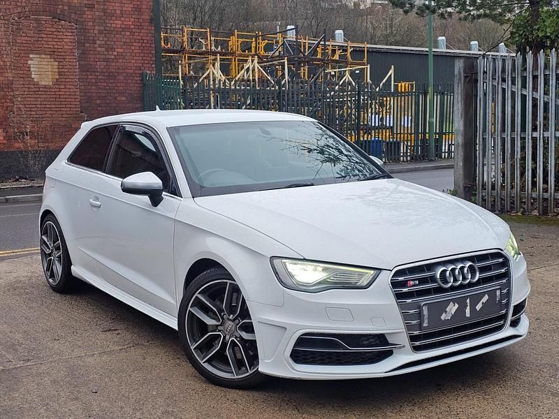 Used Audi S3 Sportback Design 2014 White Hatchback
