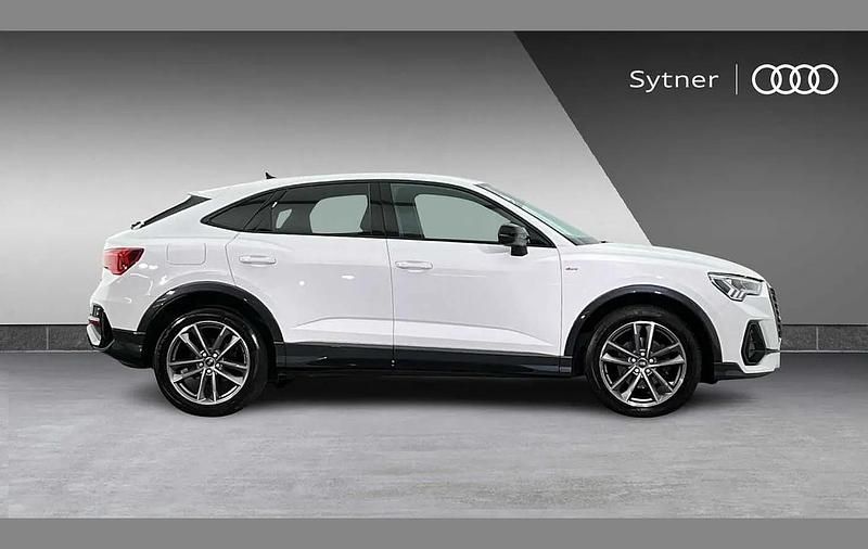 Used Audi Q3 Black Edition 150 HP (110 kW) 2023 White SUV