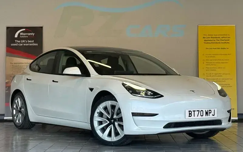 Used Tesla Model 3 Standard Range 180 kW (245 HP) 2020 Sedan