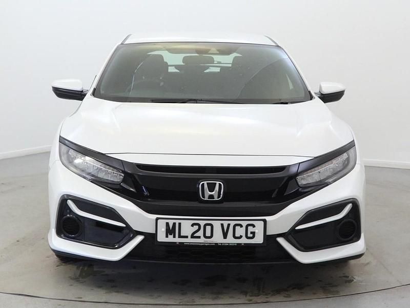 Used Honda Civic SE 126 HP (92 kW) 2020 White Hatchback