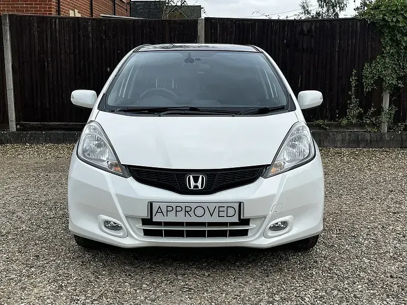 Used Honda Jazz EX 2015 White Hatchback