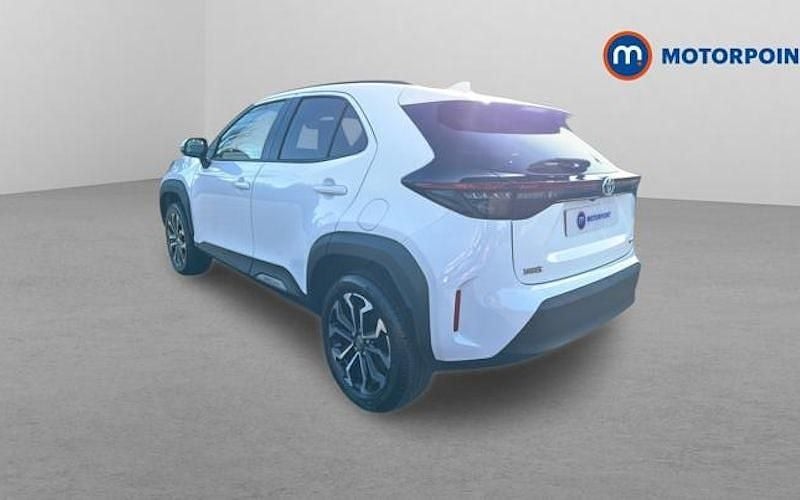 Used Toyota Yaris Hybrid Design 116 HP (85 kW) 2026 Estate