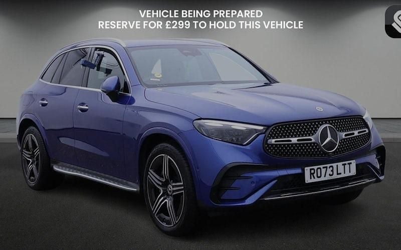 Used 2023 Mercedes 220 AMG Line Premium Estate | £41,000 (Good price) - Image 1/4