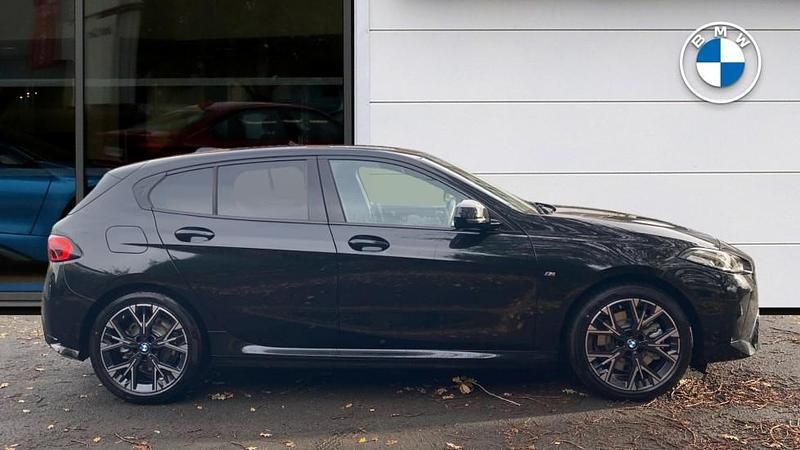 Used BMW 123 M Sport 215 HP (158 kW) 2025 Black Hatchback