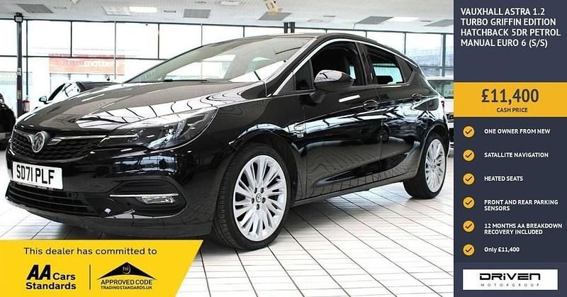 Used Vauxhall Astra Edition 145 HP (106 kW) 2021 Black Hatchback