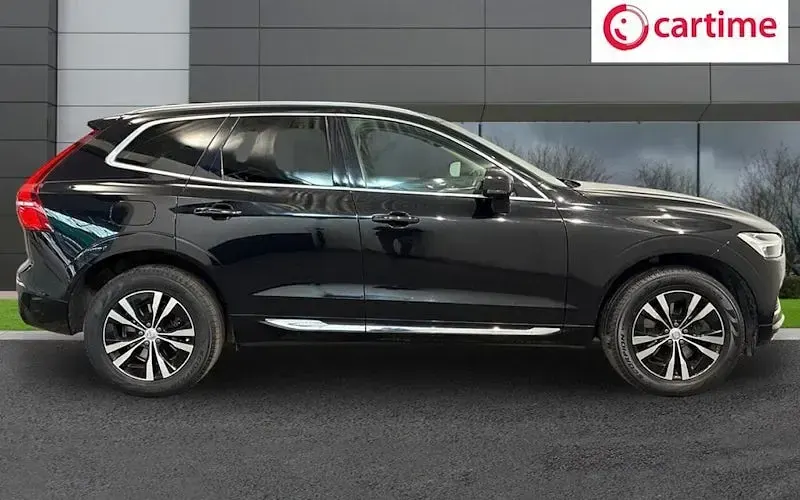 Used Volvo XC60 Inscription 340 HP (250 kW) 2021 Black SUV