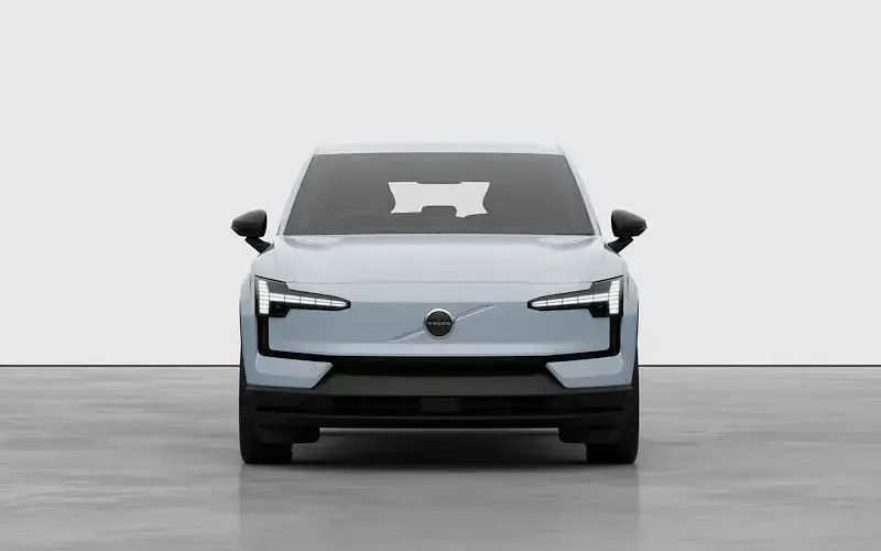 New Volvo EX30 Core 200 kW (272 HP) 2025 Crystal white SUV