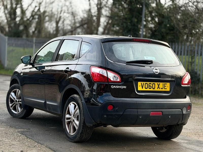 Used Nissan Qashqai Acenta 117 HP (86 kW) 2011 Black SUV