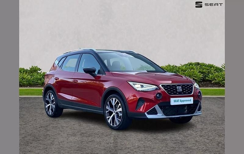 Red Used 2025 Seat Arona Xperience Lux SUV | £21,500 (Expensive) - Image 1/4