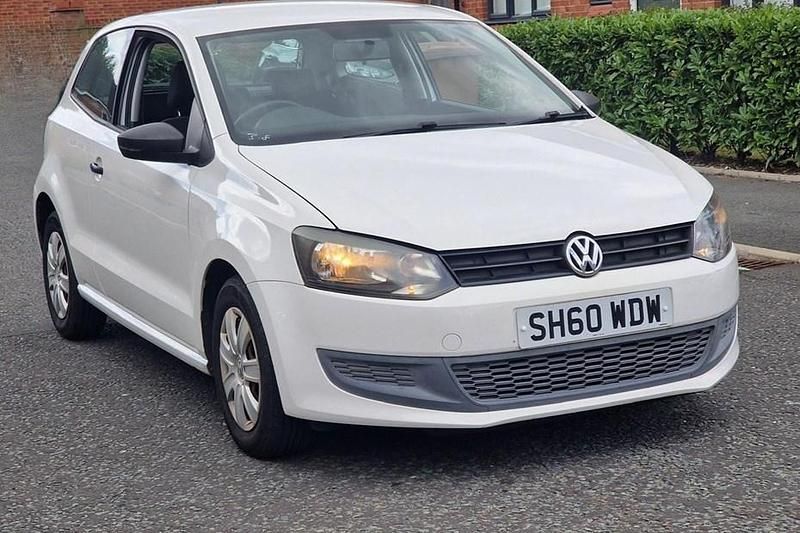 White Used 2010 VW Polo S Hatchback | £3,495 (Good price) - Image 1/1
