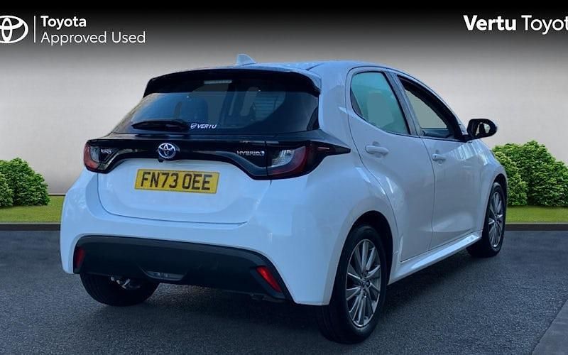 Used Toyota Yaris Hybrid 116 HP (85 kW) 2026 Hatchback