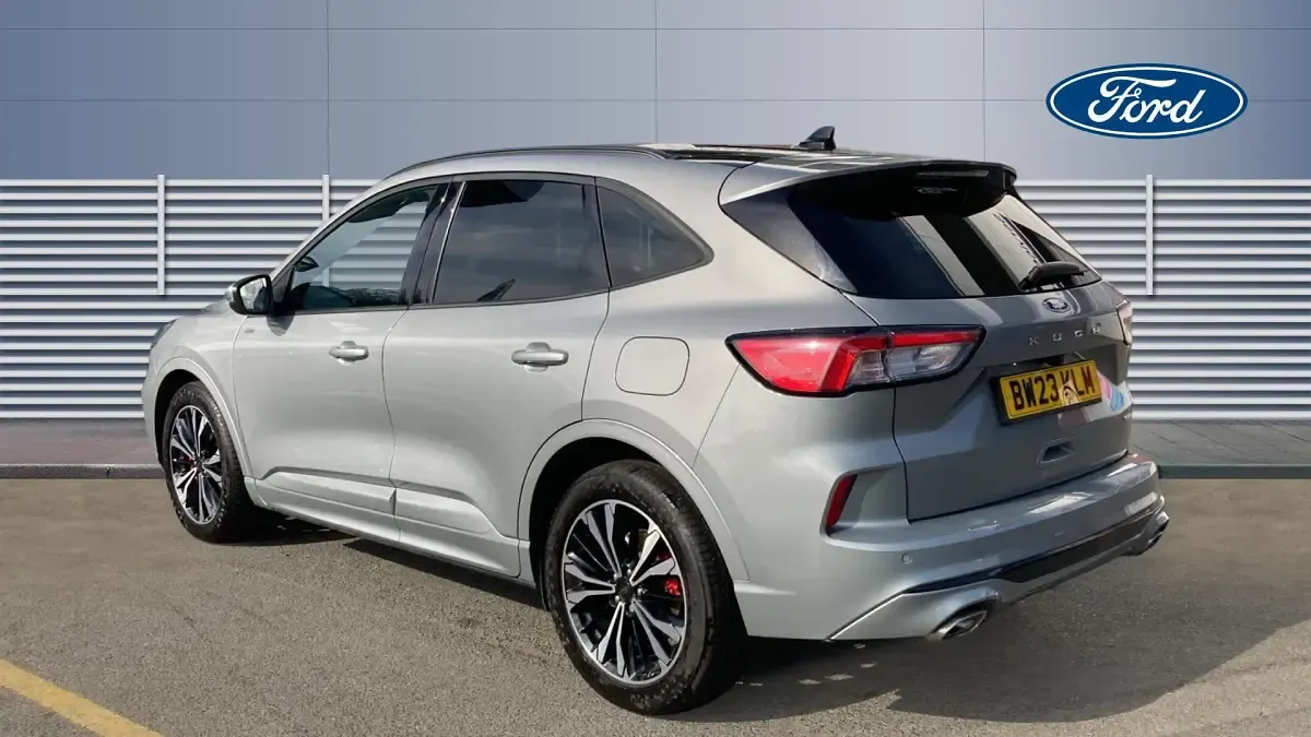 Used Ford Kuga ST-Line X 190 HP (139 kW) 2023 Silver SUV