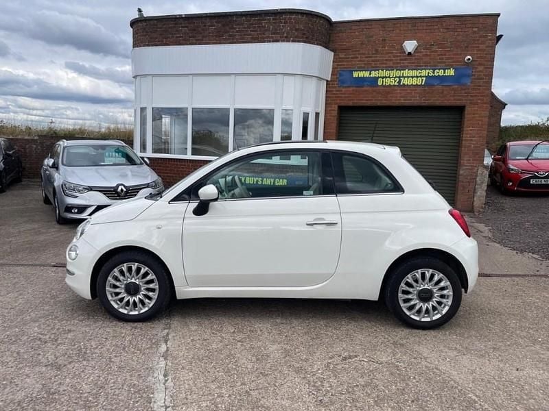 Used Fiat 500 Lounge 69 HP (50 kW) 2017 White Hatchback
