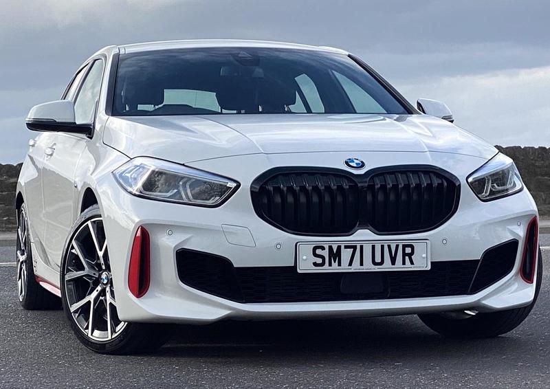 Used BMW 128 Comfort Edition 261 HP (191 kW) 2022 Alpine white Hatchback