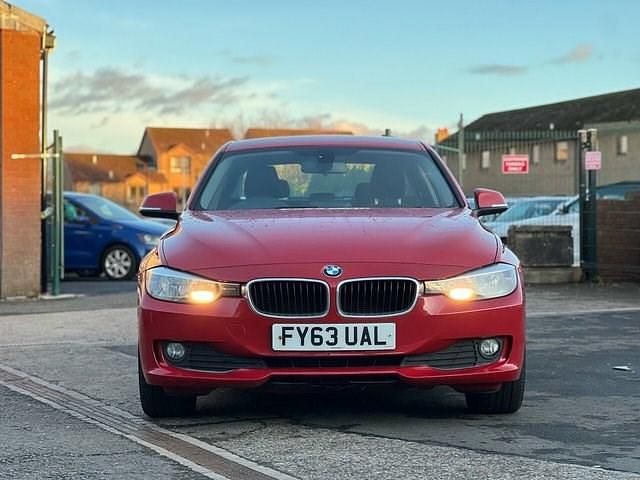 Used BMW 320 Performance 184 HP (135 kW) 2013 Red Sedan