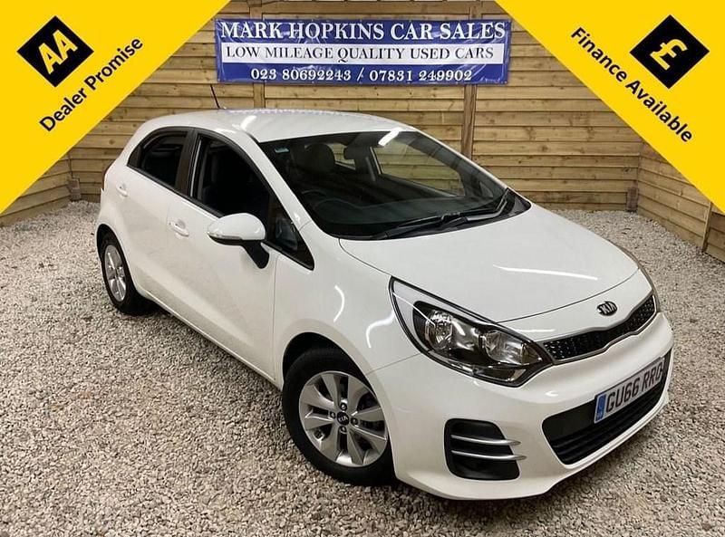White Used 2016 Kia Rio Hatchback | £10,995 - Image 1/3