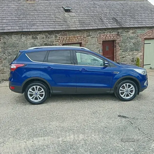 Used Ford Kuga Titanium 150 HP (110 kW) 2018 Blue SUV