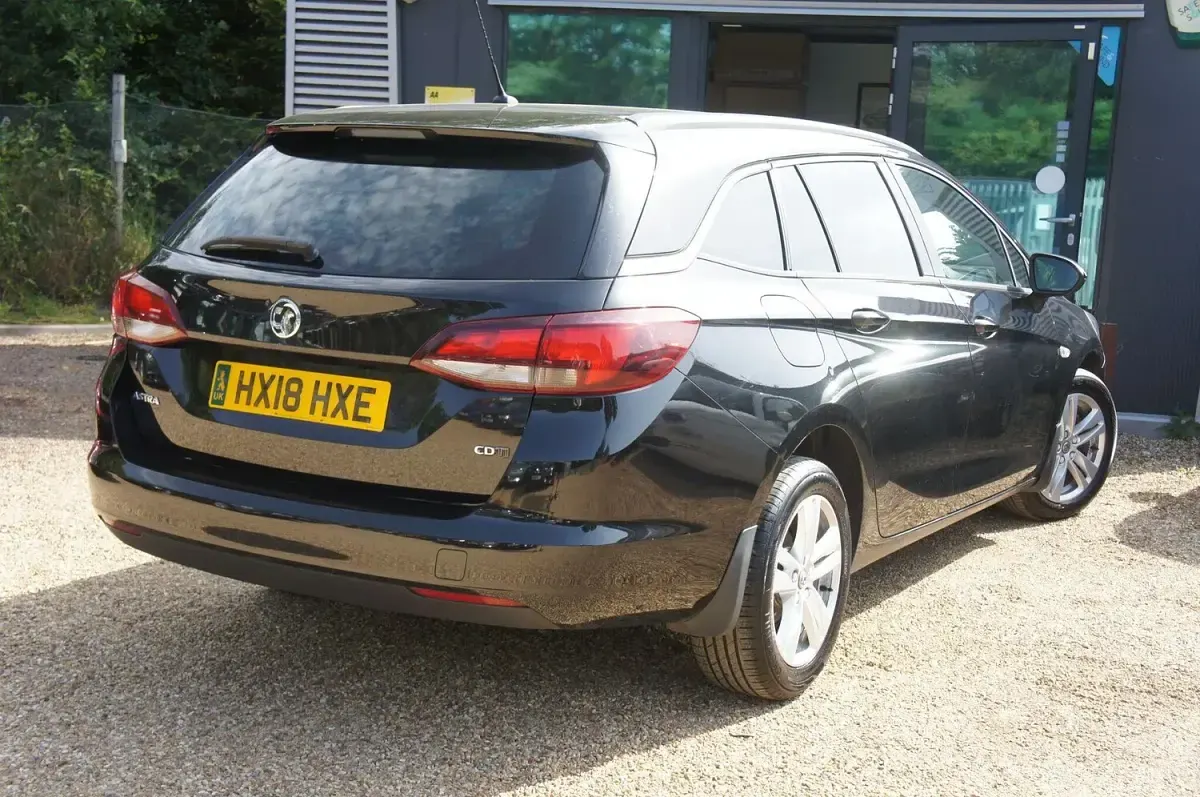 Used Vauxhall Astra Design Edition 2025 Black Estate